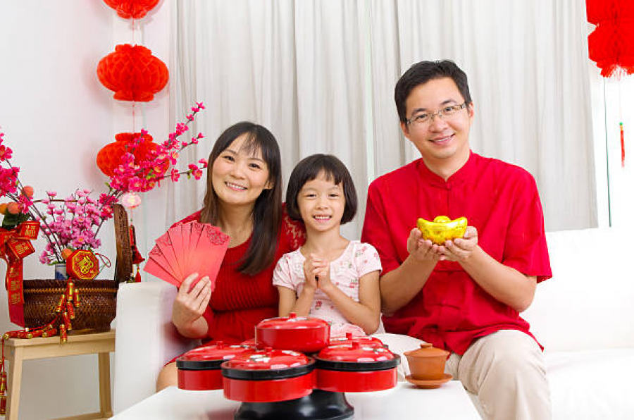 搬家第一個(gè)進(jìn)門拿什么